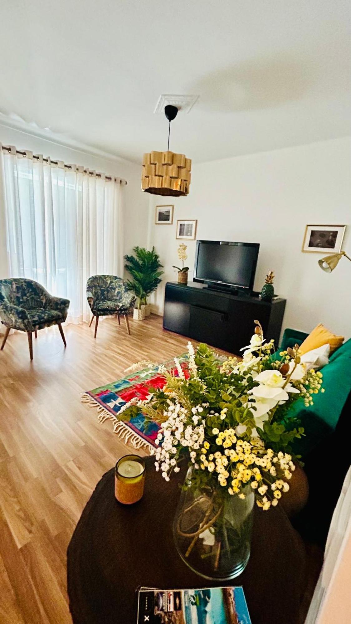 Salty Home's Apartment *